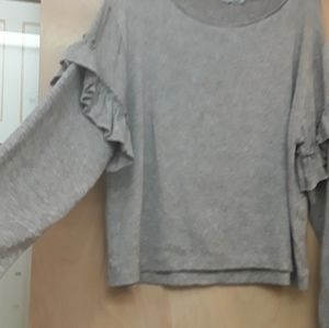 Zara Grey Ruffle Pullover Top L